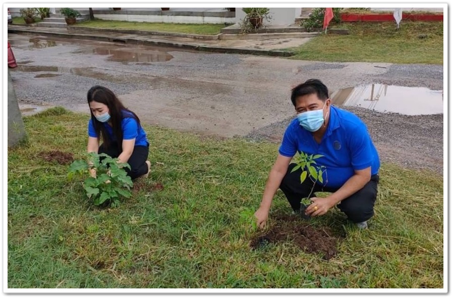 ﻿สำนักงานบังคับคดีจังหวัดขอนแก่น สาขาพล ร่วมกิจกรรมวันต้นไม้ประจำปีของชาติ พ.ศ. 2564